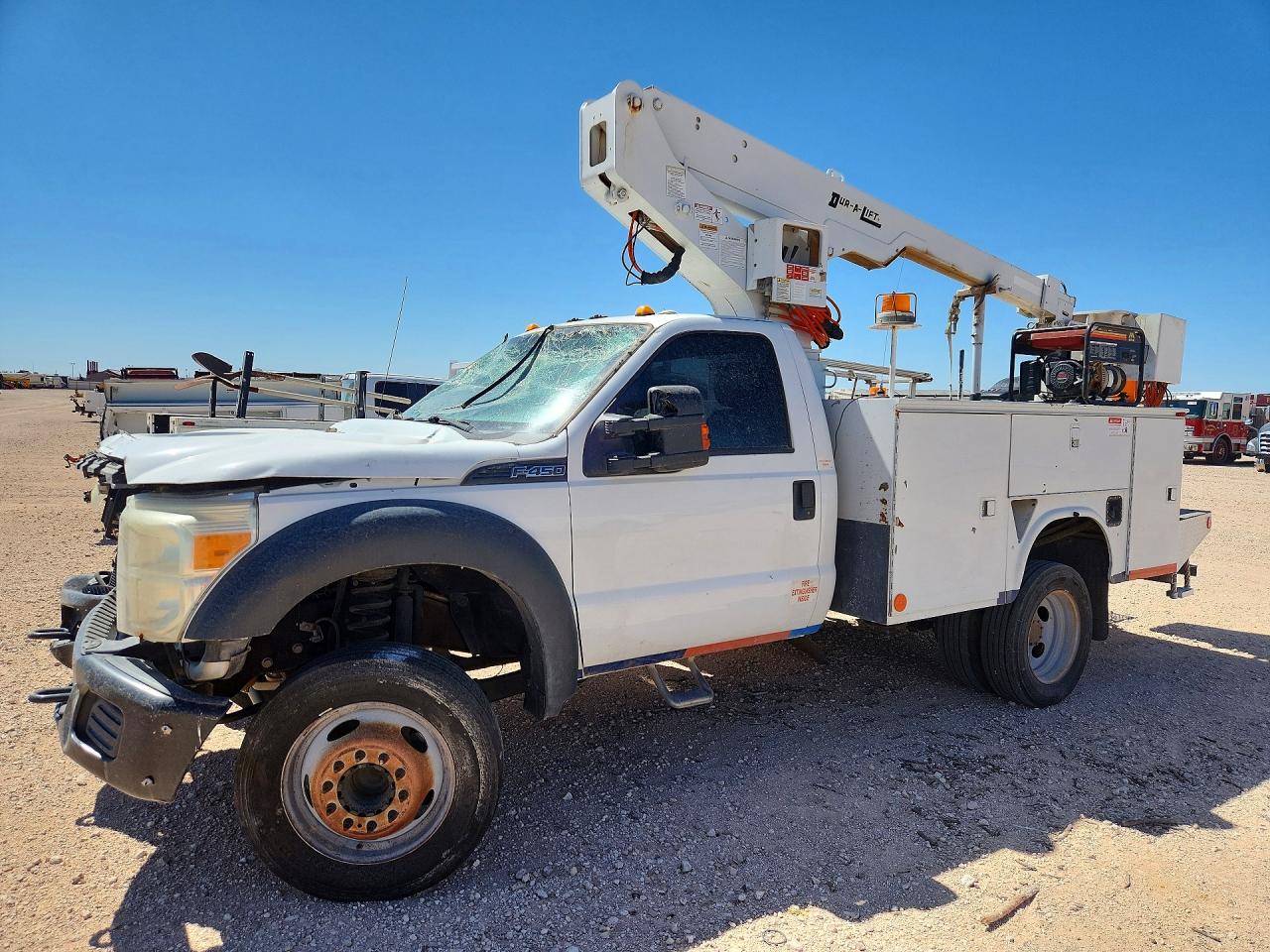 Salvage Ford F-450 Image