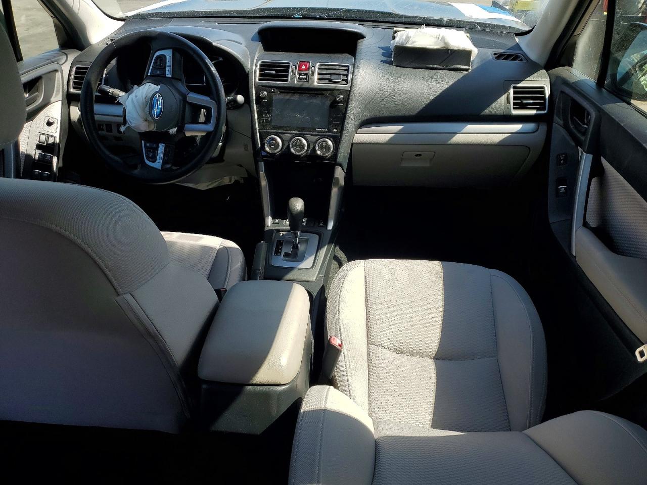 Subaru Forester 2.5i Premium