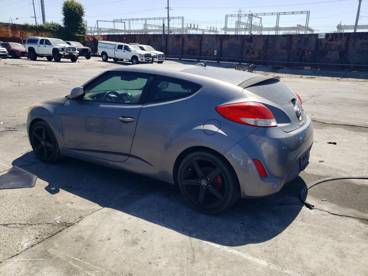 Hyundai VELOSTER Base