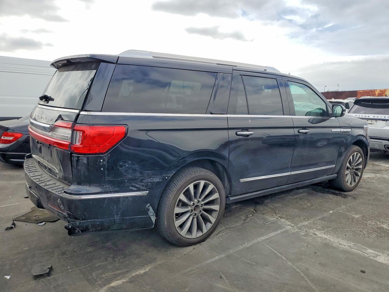 Lincoln Navigator L Select