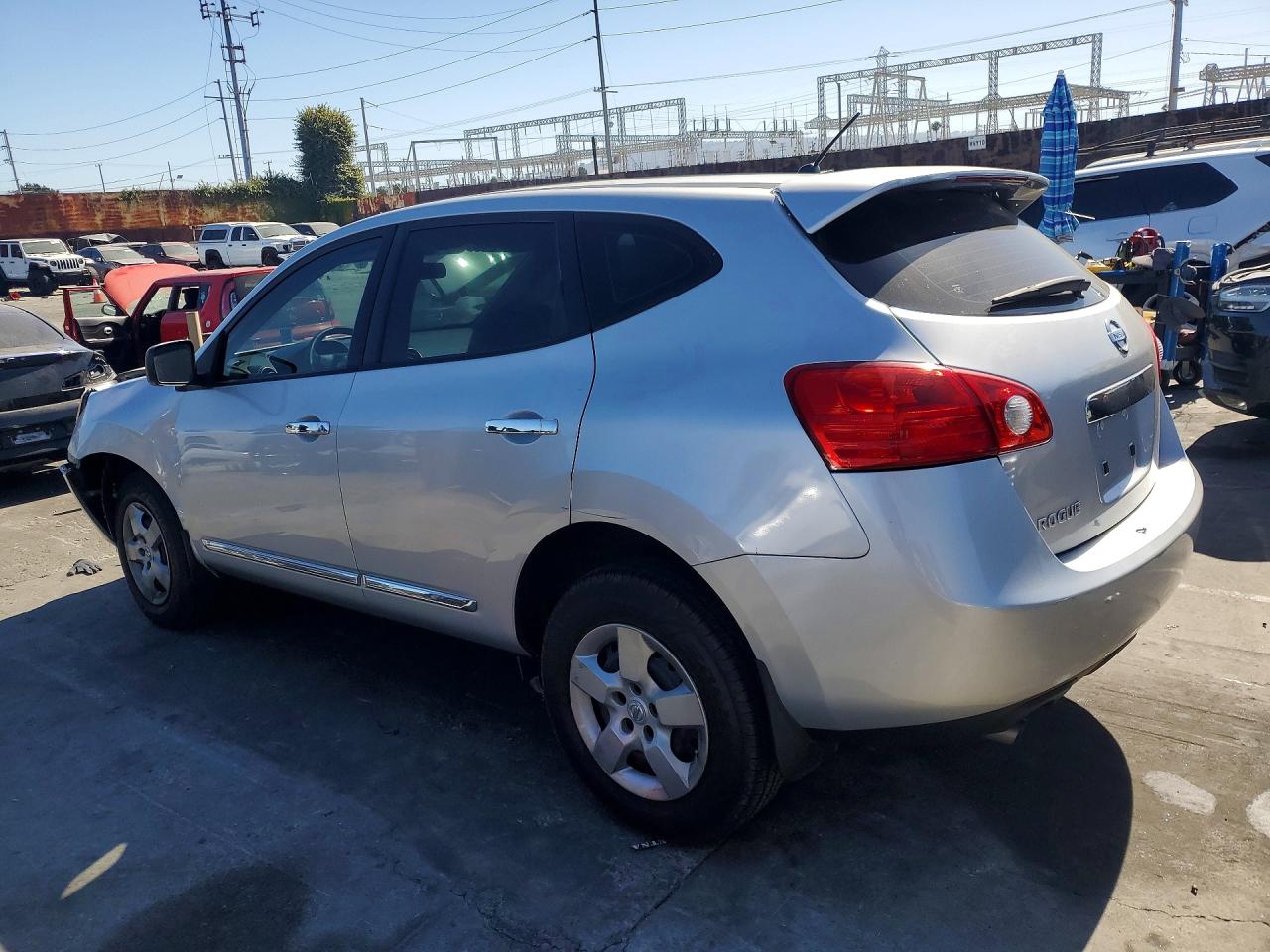 Nissan Rogue S
