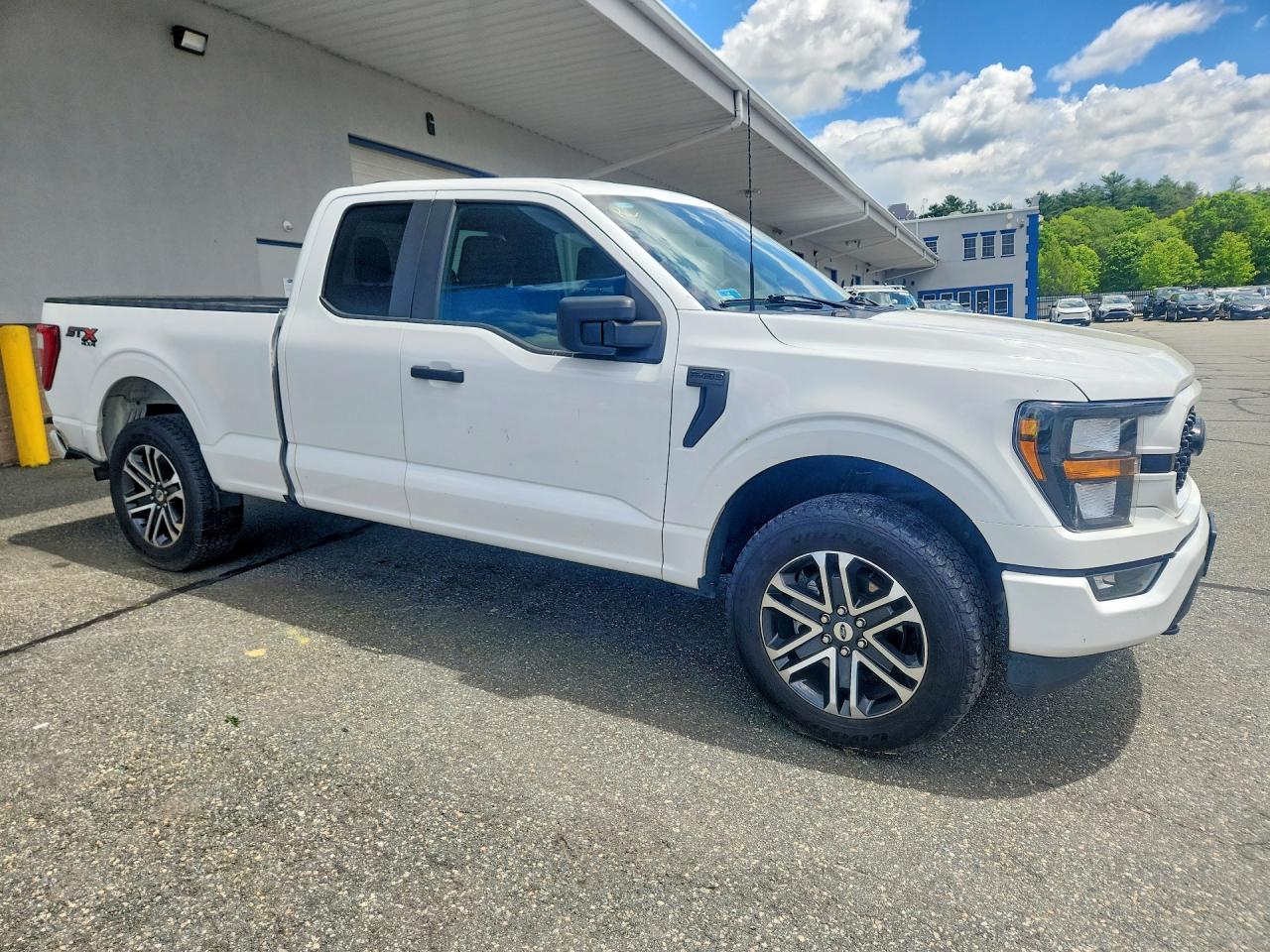 Ford F-150 Super Cab