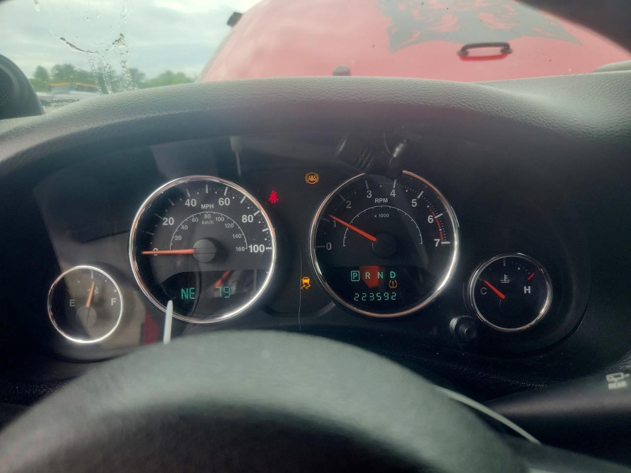 Jeep Wrangler Sahara