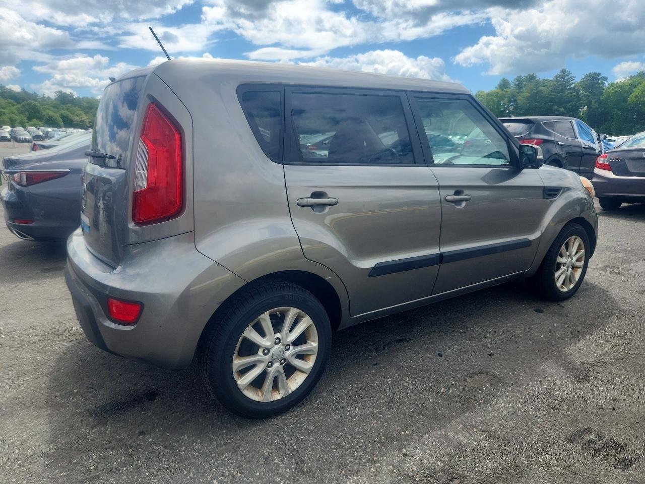 Kia Soul +