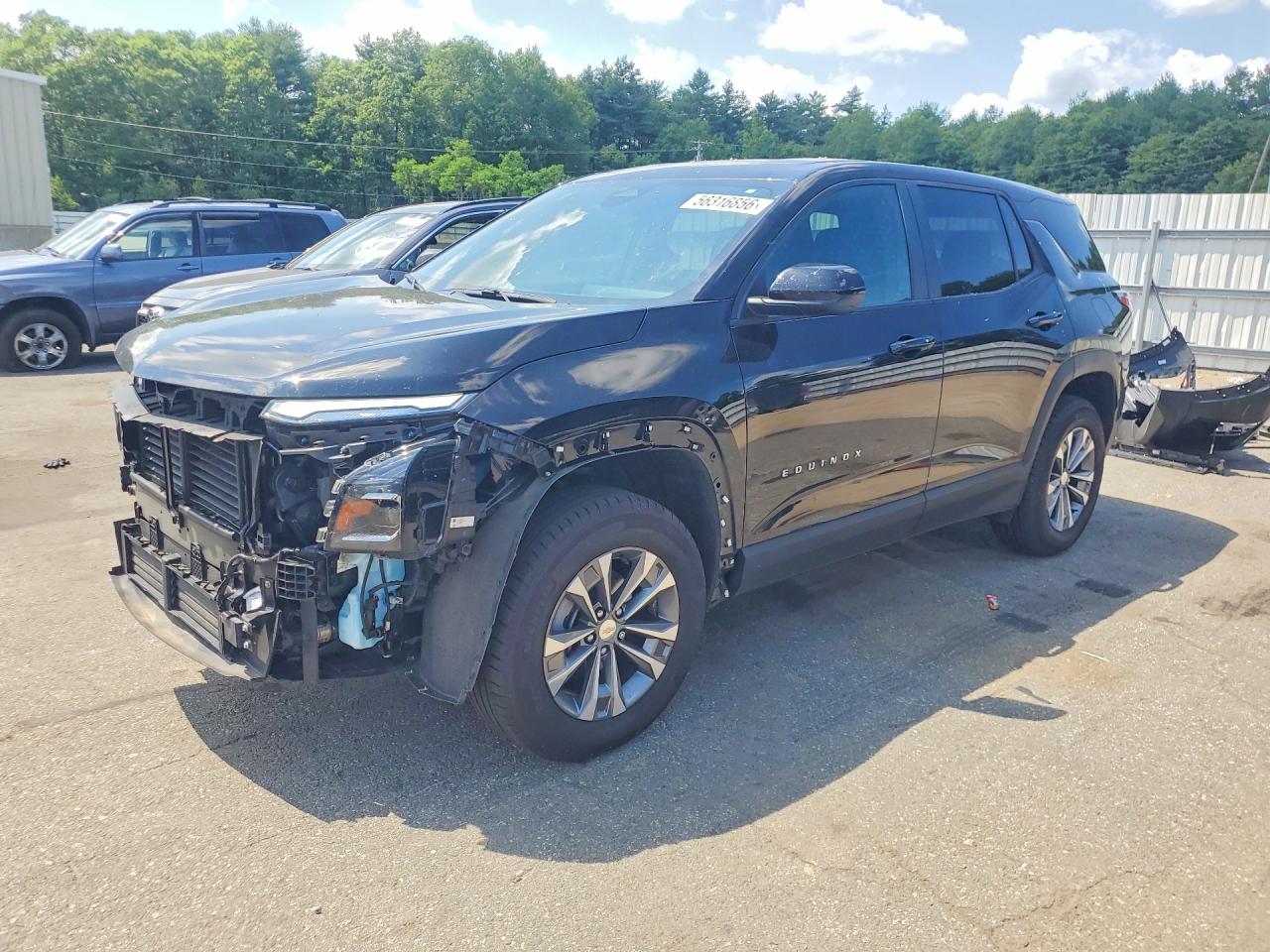 Salvage Chevrolet Equinox Image
