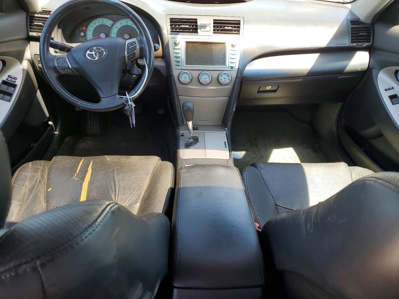 Toyota Camry Se V6
