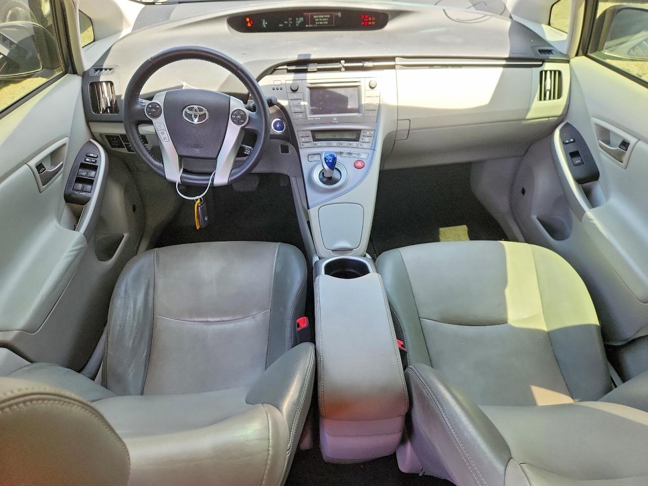 Toyota Prius Four