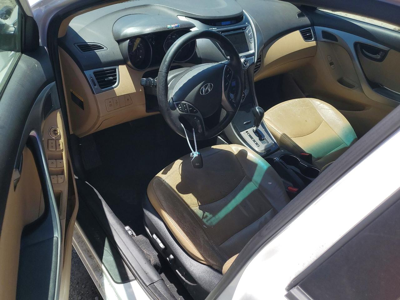 Hyundai ELANTRA Limited