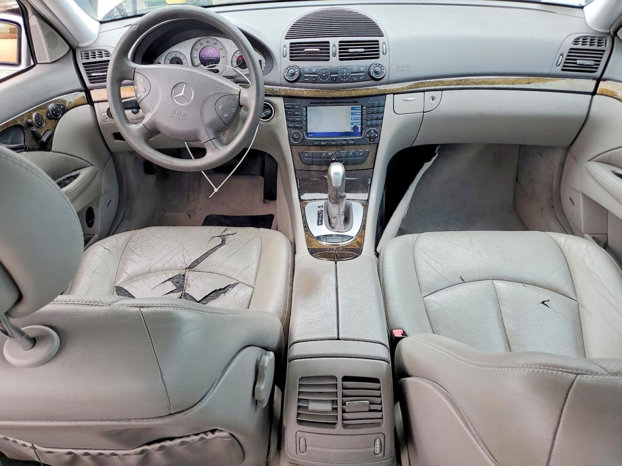 Mercedes-Benz E-Class 320