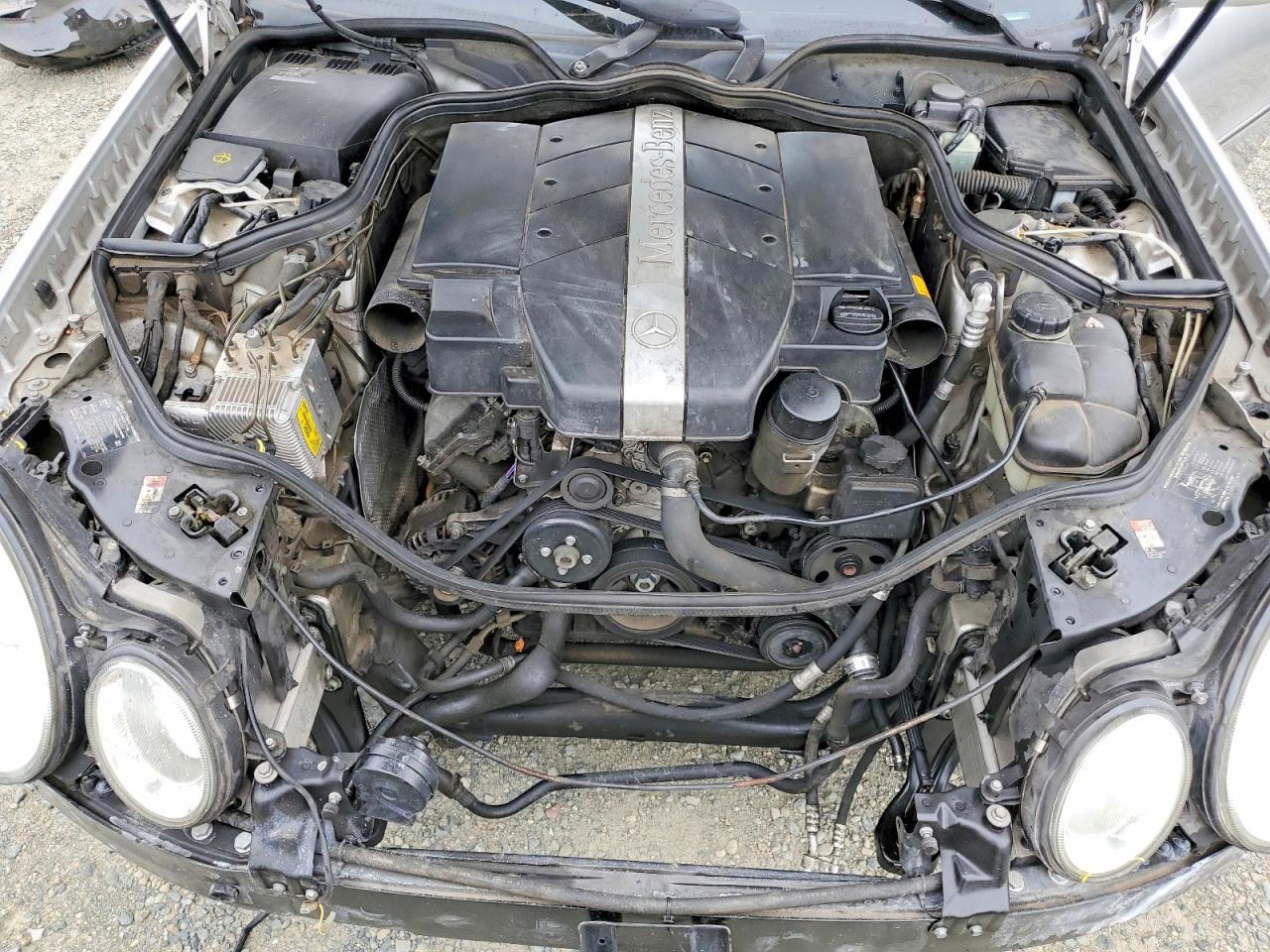 Mercedes-Benz E-Class 320