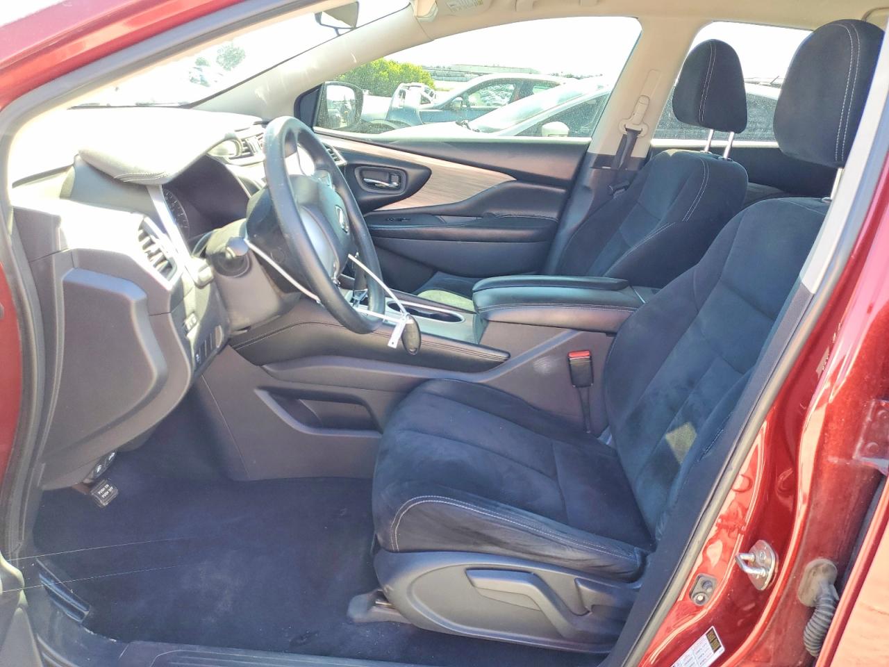 Nissan Murano S