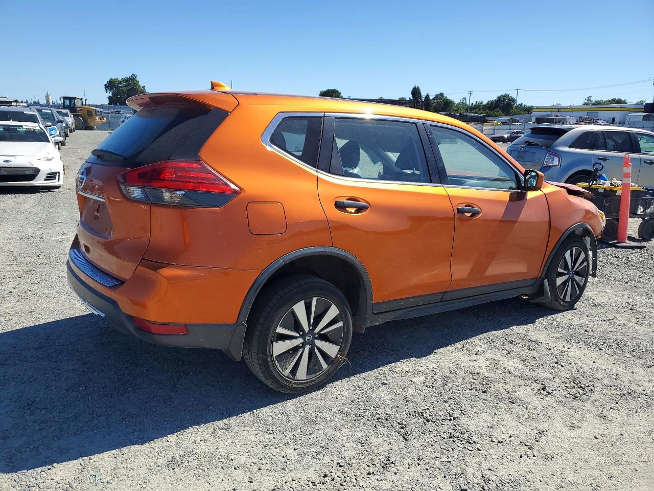 Nissan Rogue S