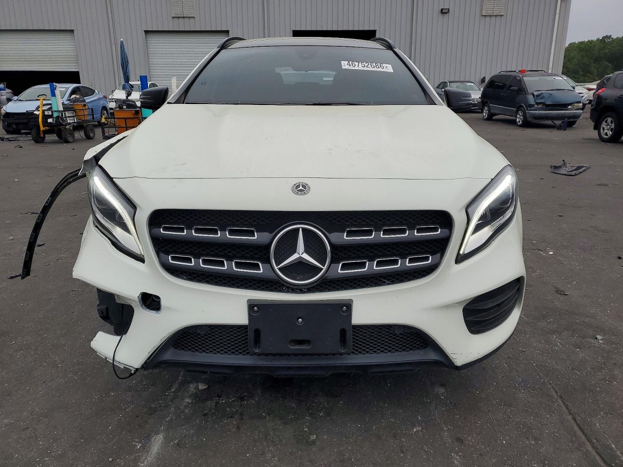 Mercedes-Benz GLA 250 4matic