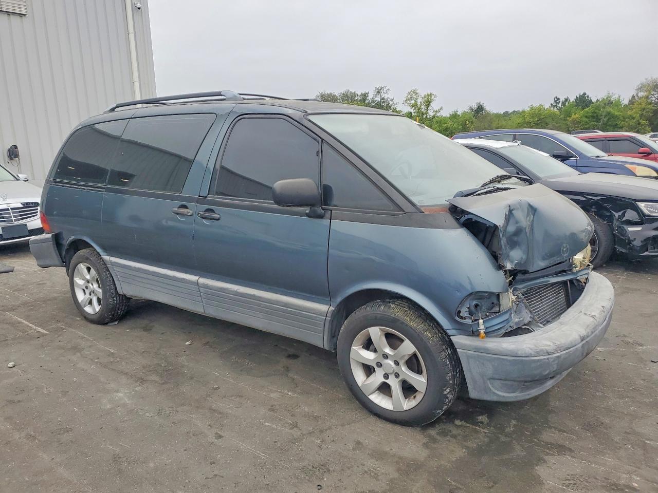 Toyota Previa Dx