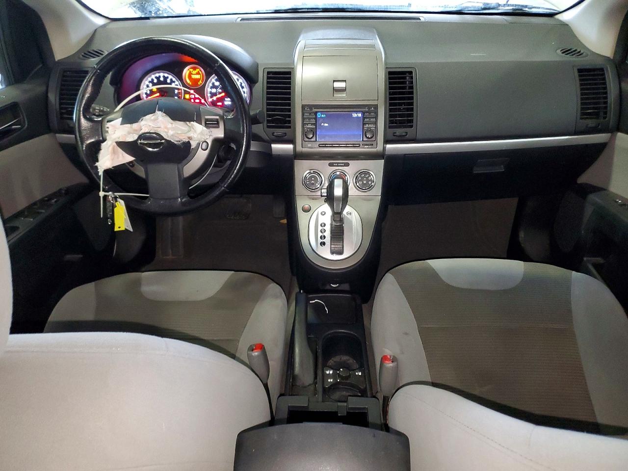 Nissan Sentra 2.0