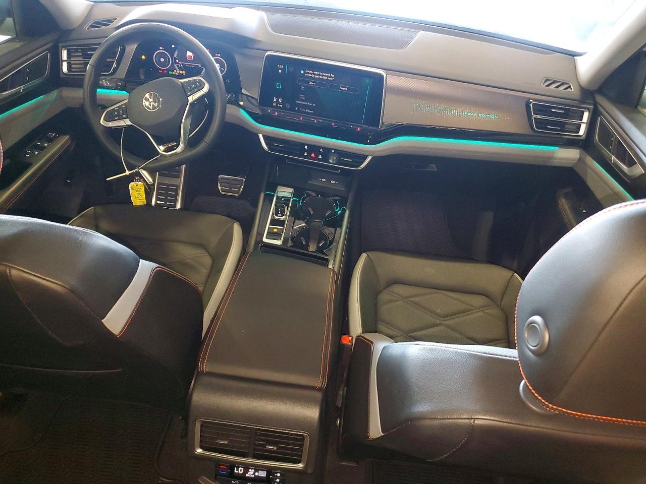 Volkswagen Atlas Peak Edition Sel