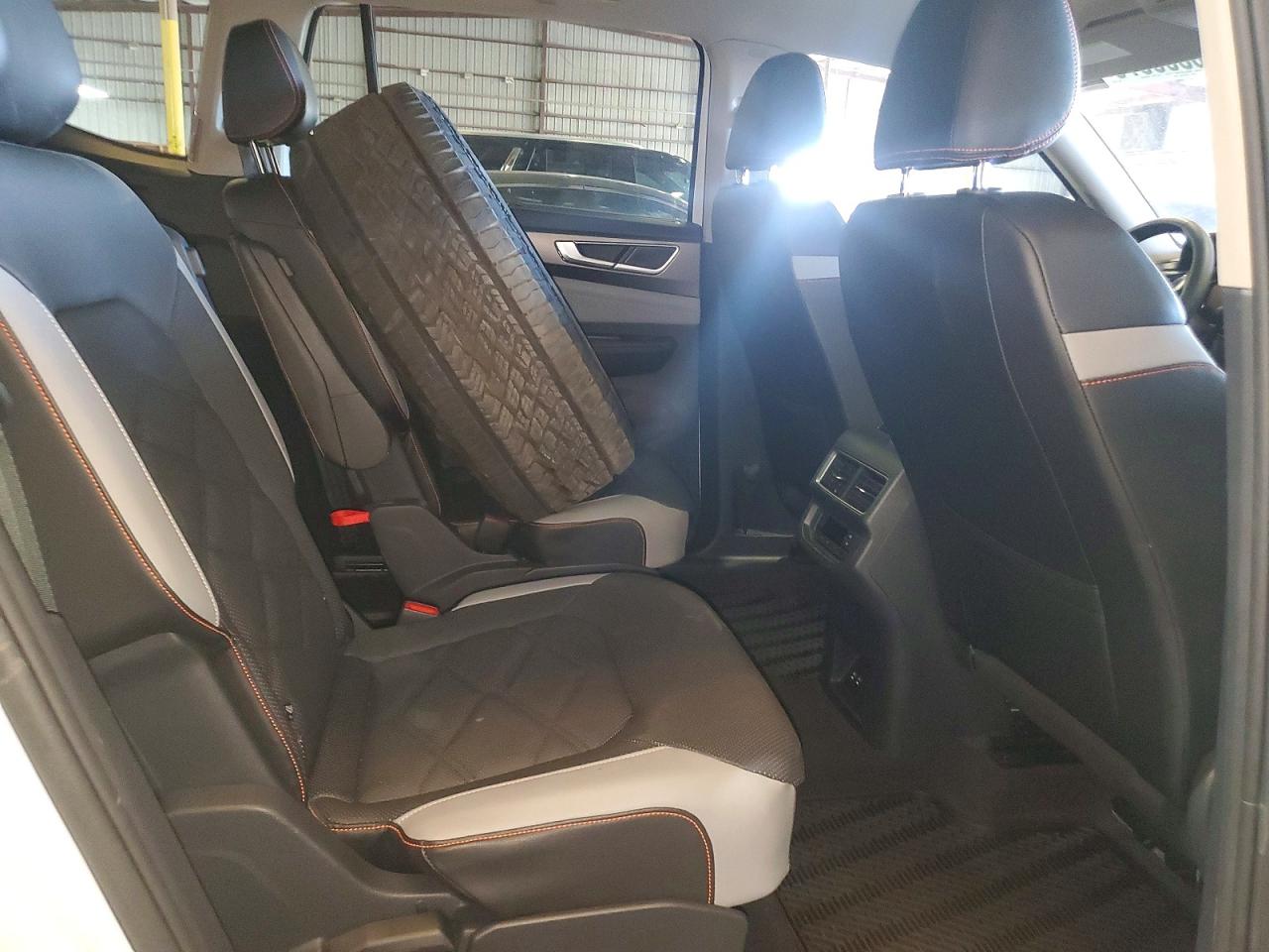 Volkswagen Atlas Peak Edition Sel