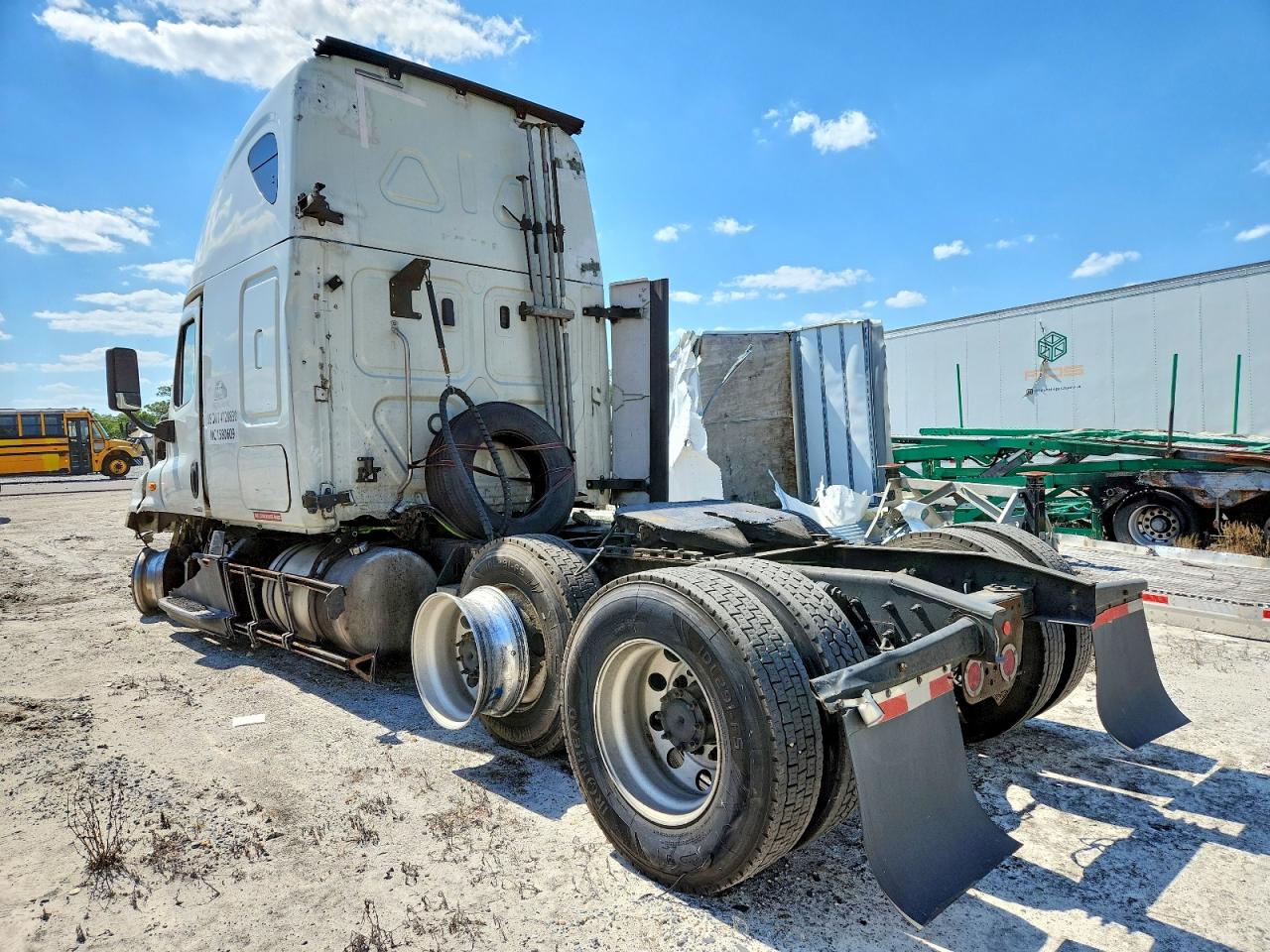 Freightliner Cascadia 125