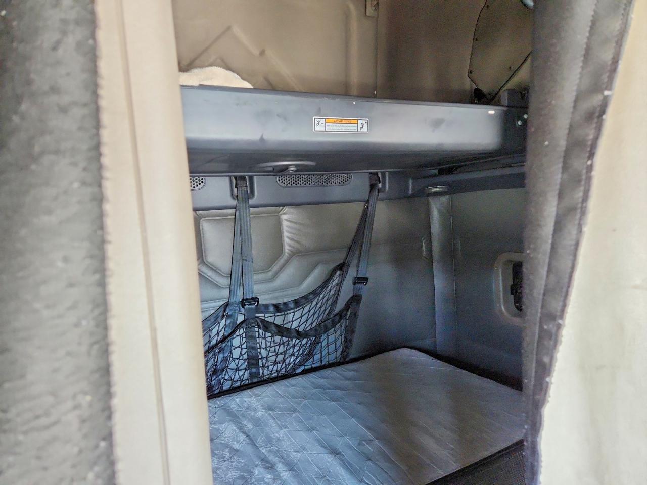 Freightliner Cascadia 125