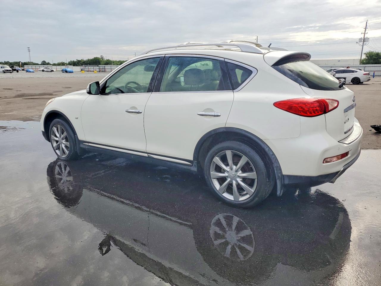INFINITI Qx Base