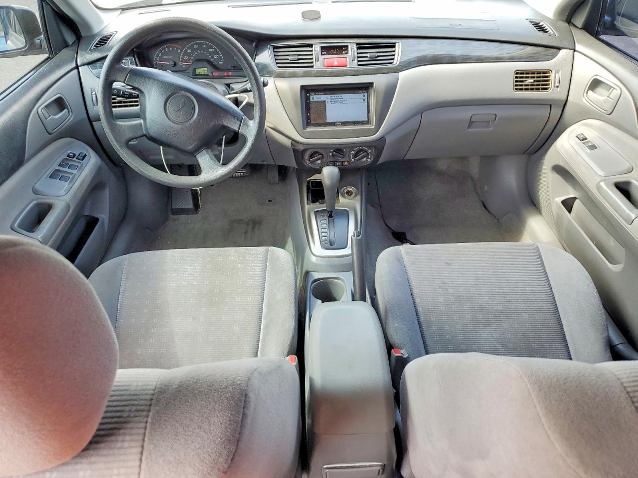 Mitsubishi Lancer Es