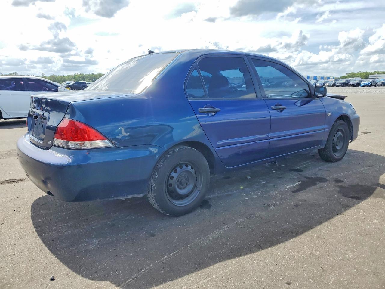 Mitsubishi Lancer Es