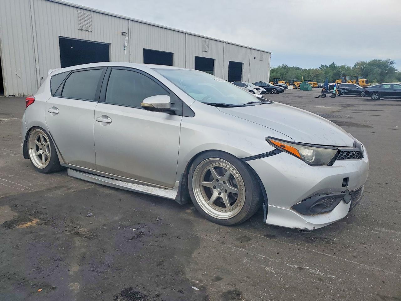 Scion iM
