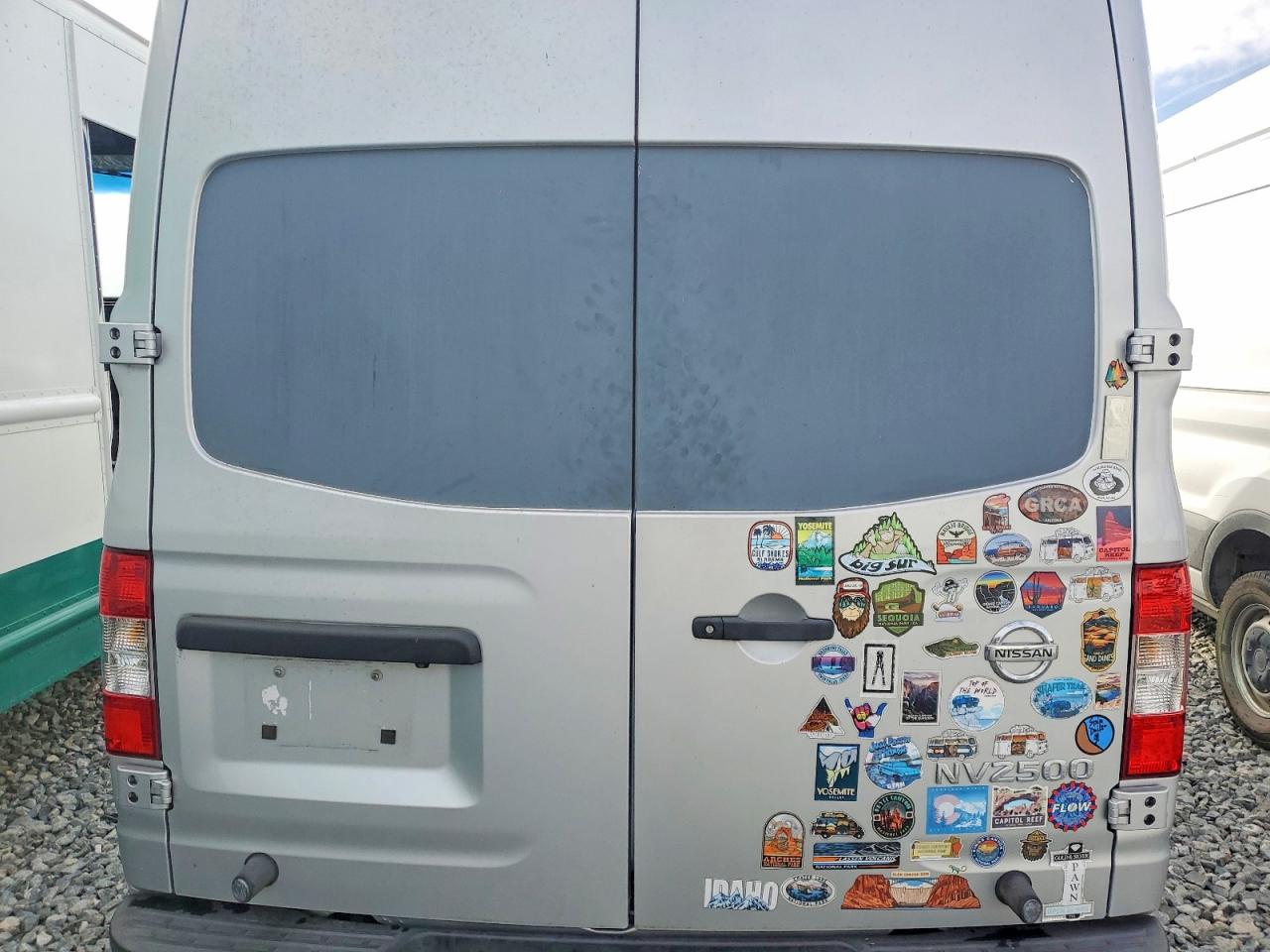 Nissan Nv