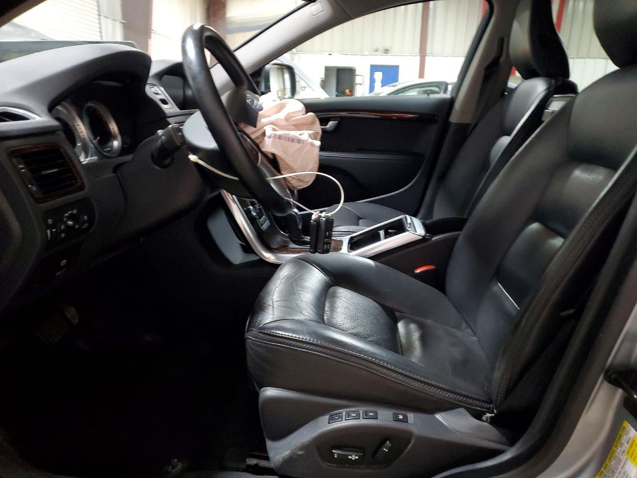 Volvo XC70 T6