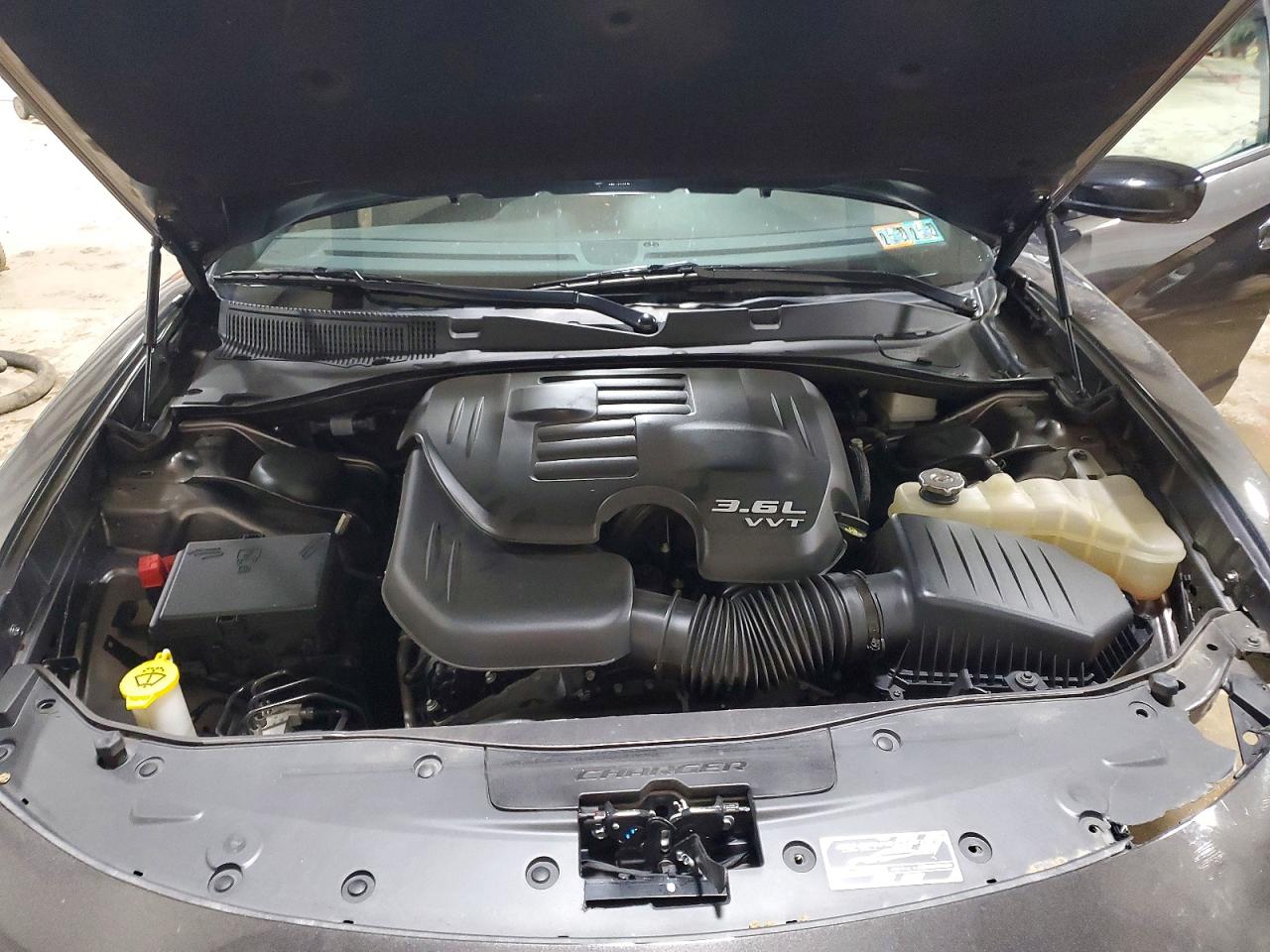 Dodge Charger Sxt