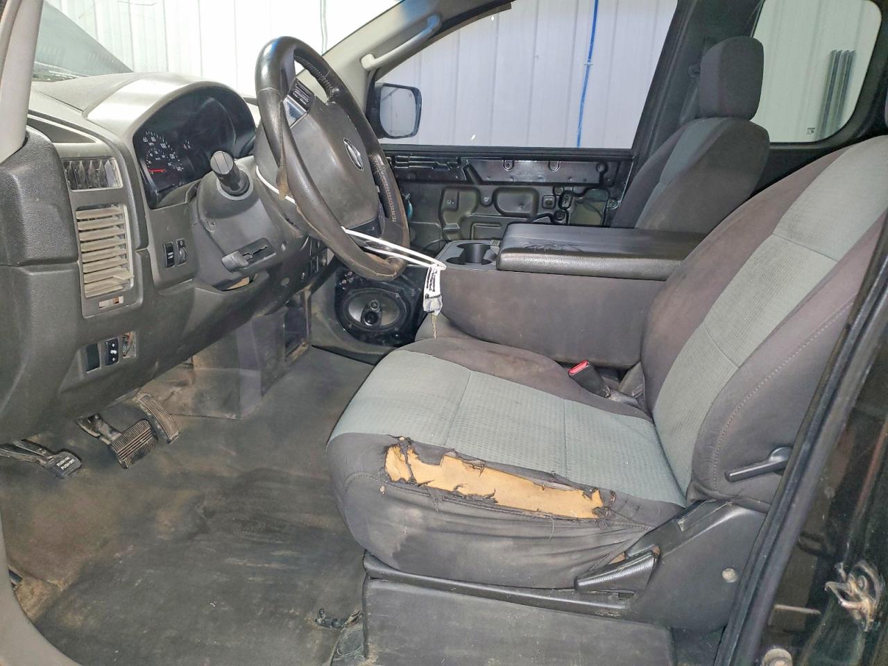 Nissan Titan Xe
