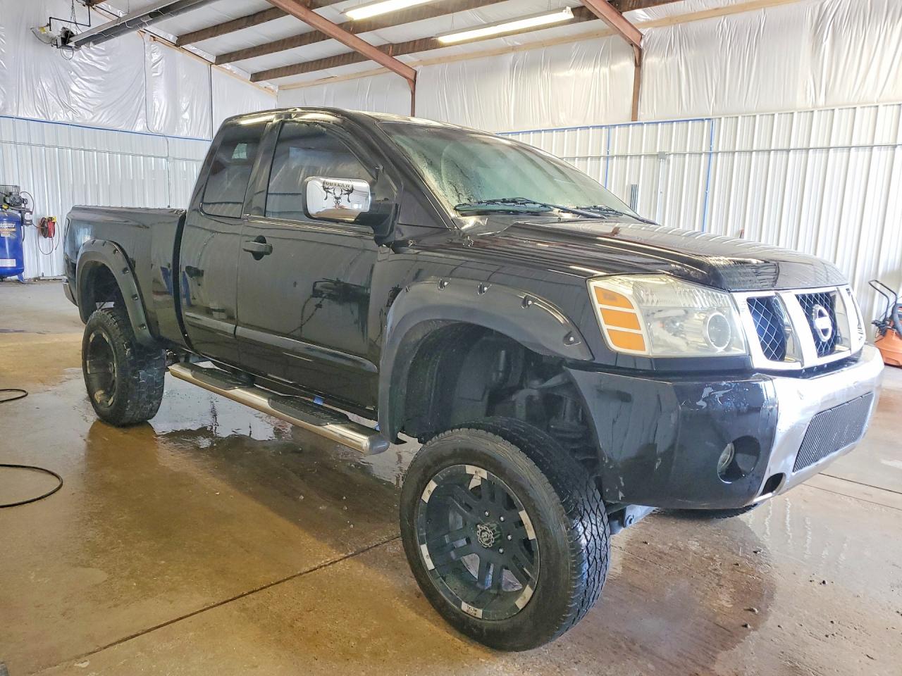 Nissan Titan Xe