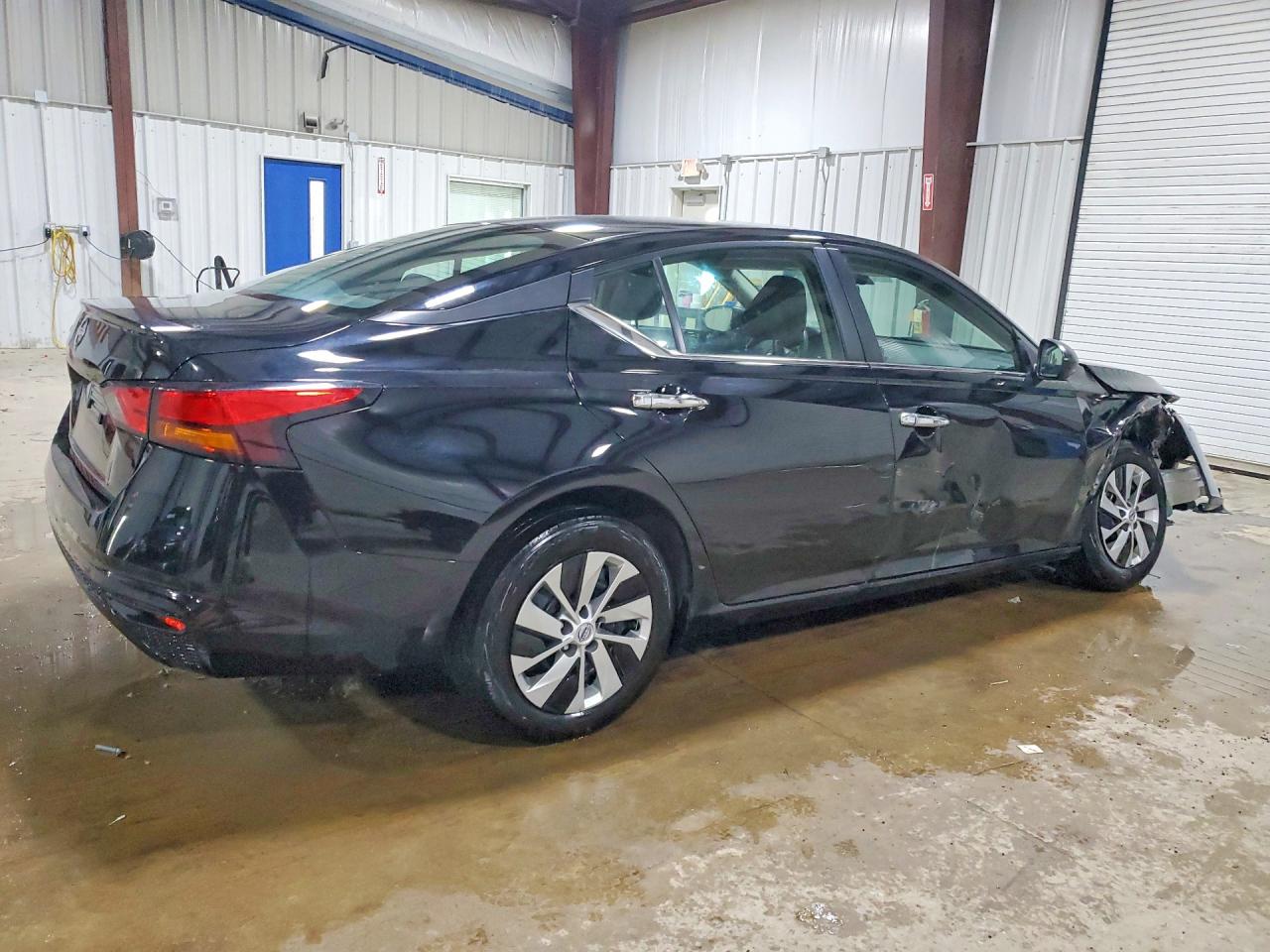 Nissan Altima S