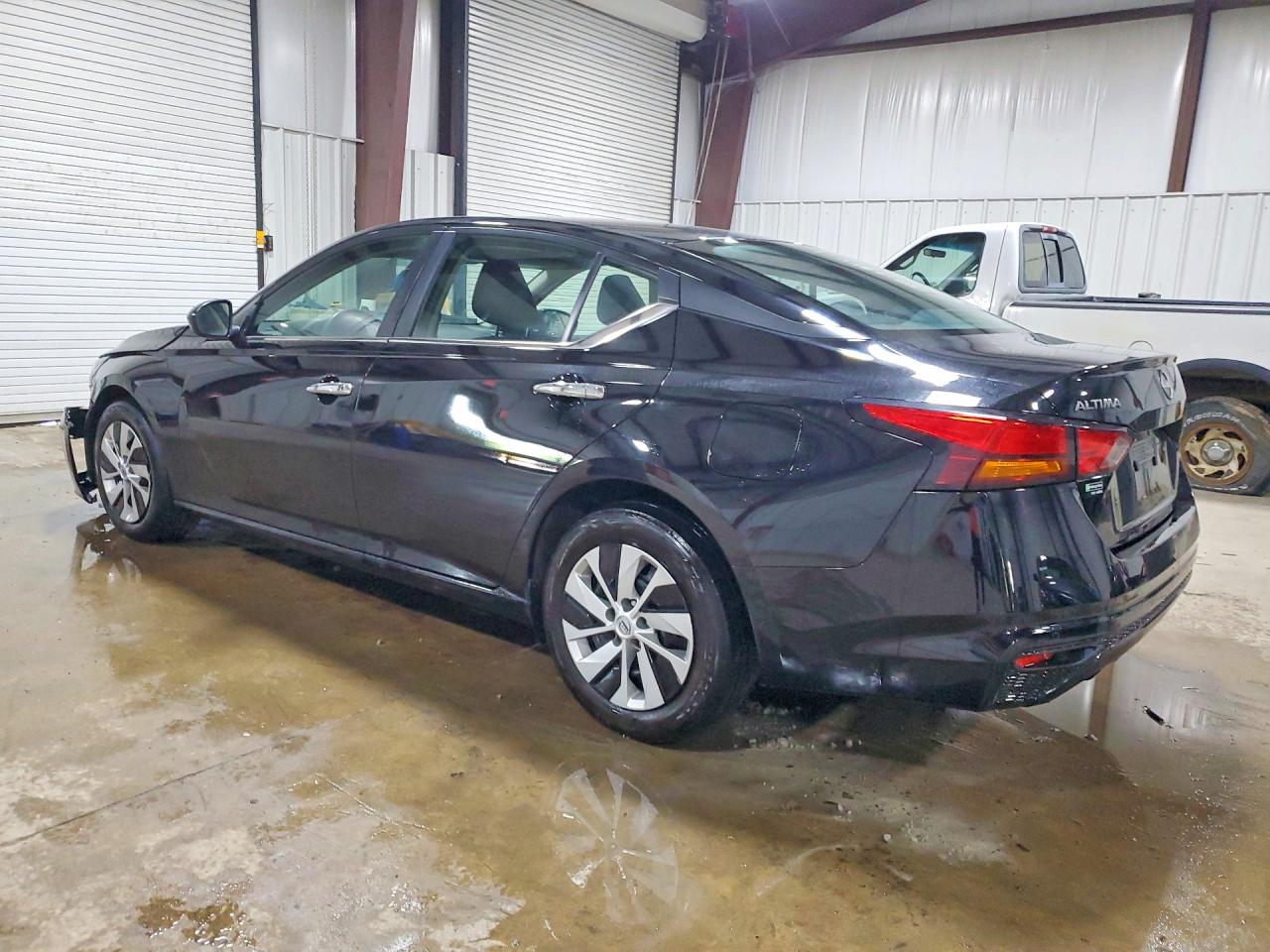 Nissan Altima S