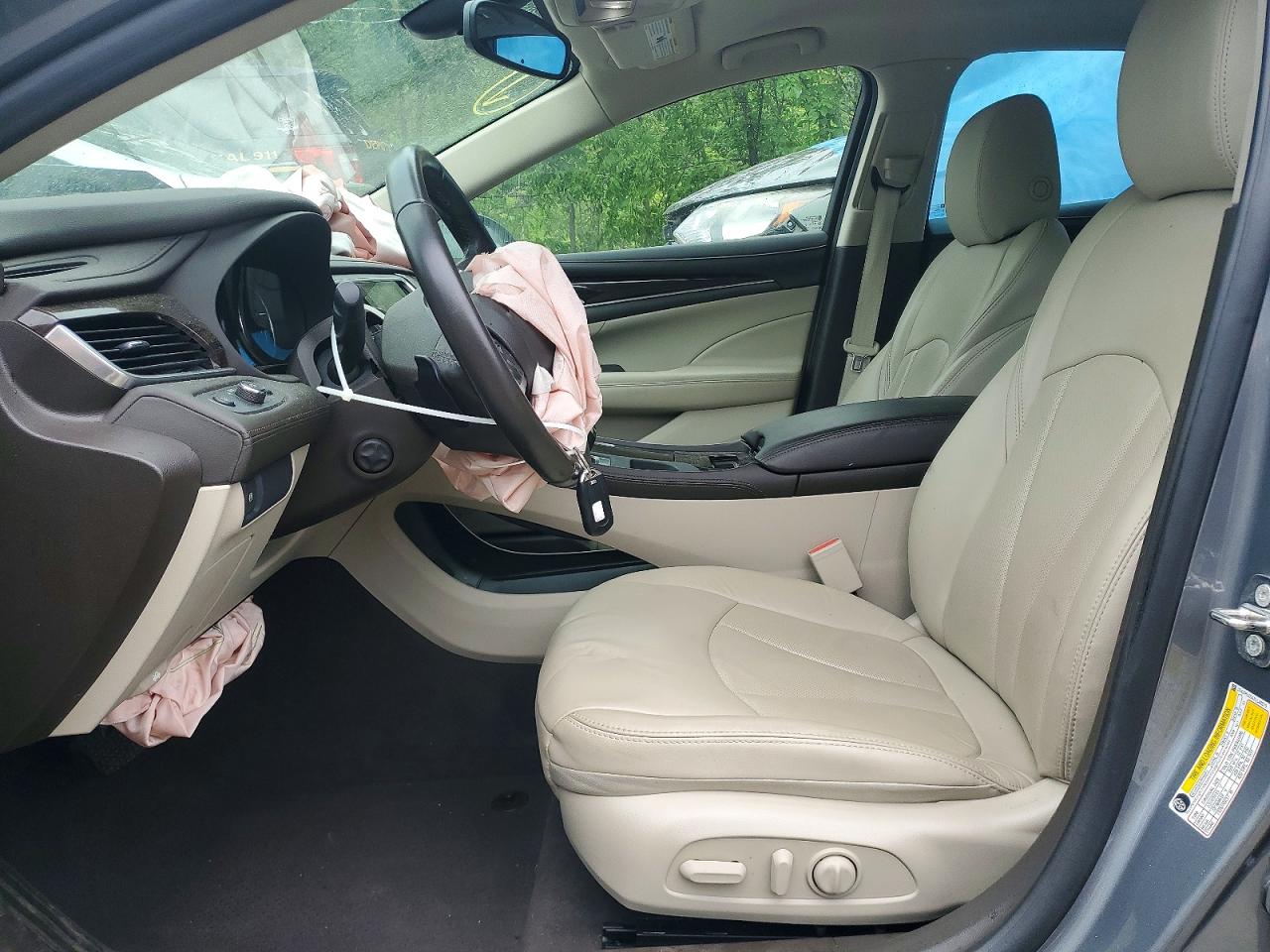 Buick LaCrosse Essence