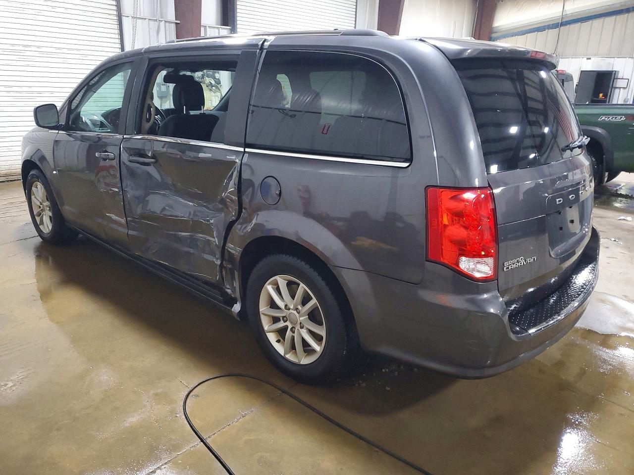 Dodge Caravan Sxt