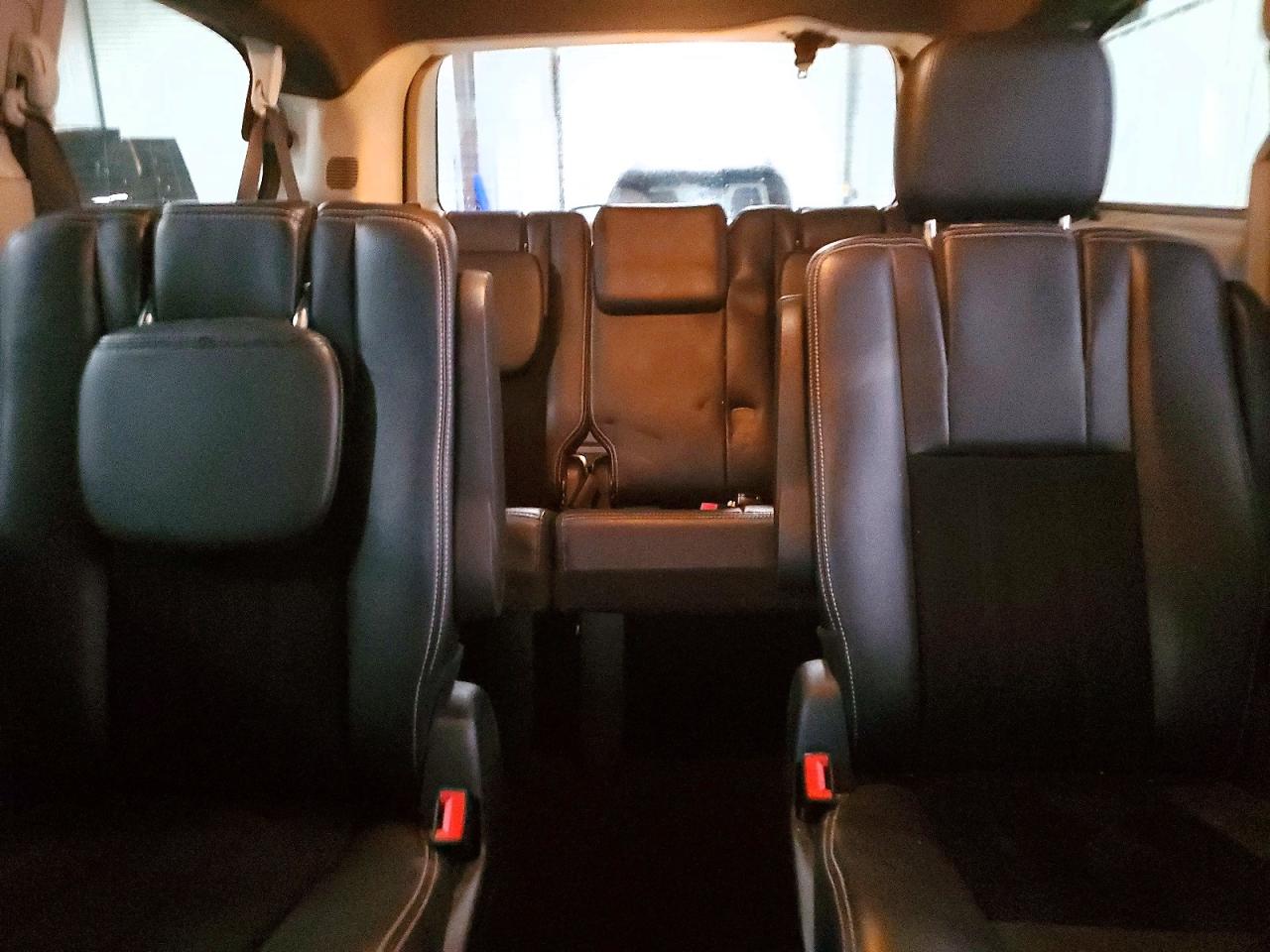 Dodge Caravan Sxt