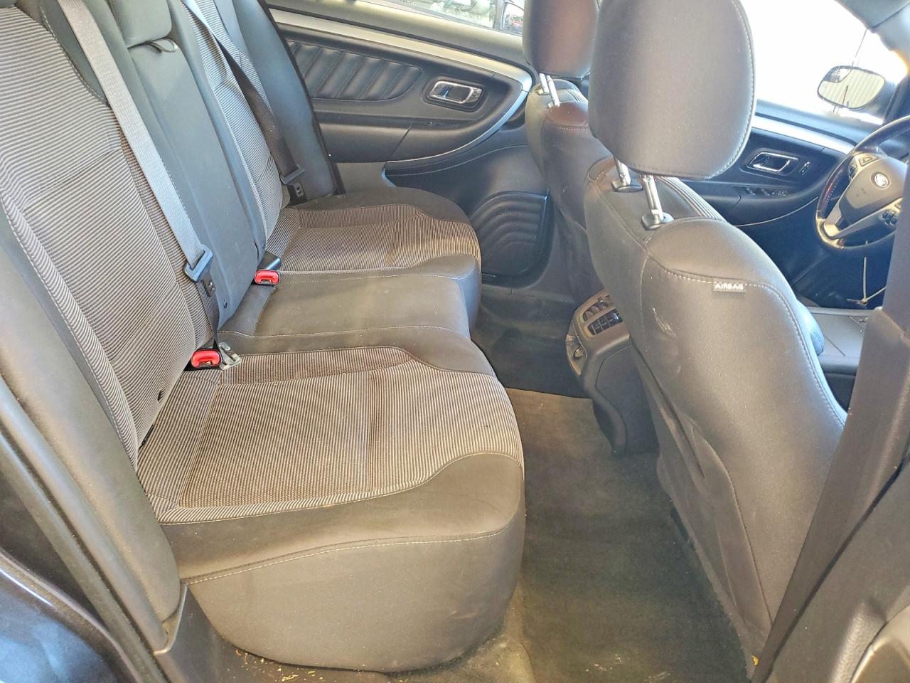Ford Taurus Sel