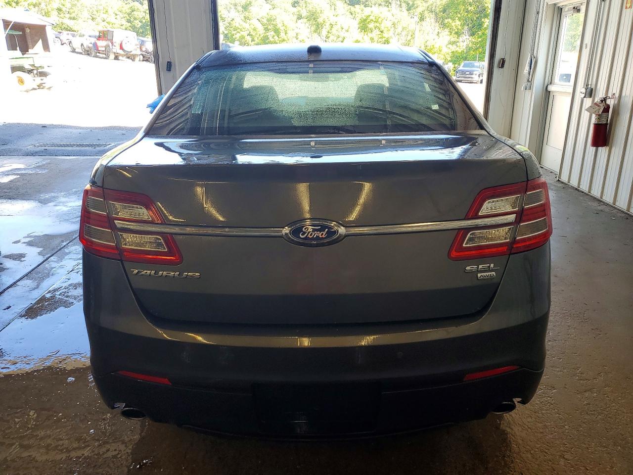Ford Taurus Sel