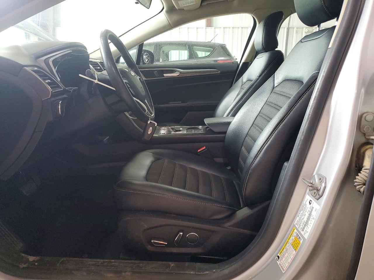 Ford Fusion Se Hybrid