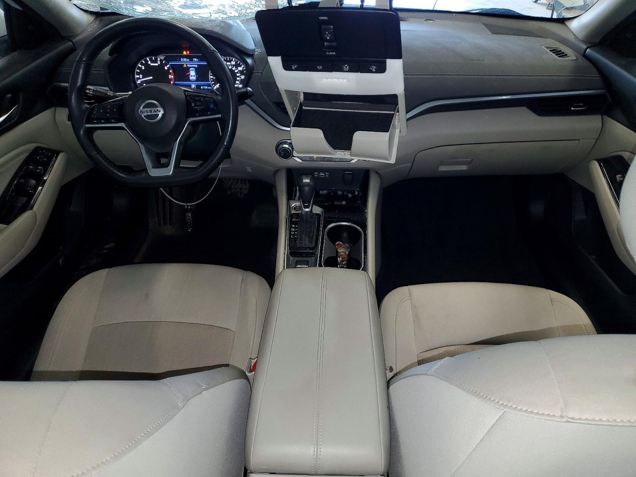Nissan Altima Sv
