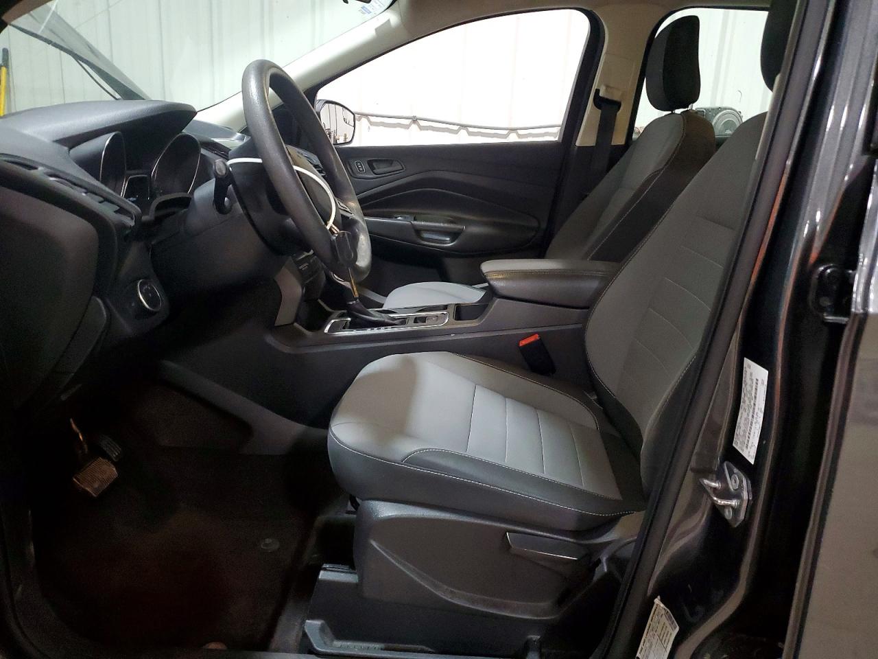 Ford Escape S