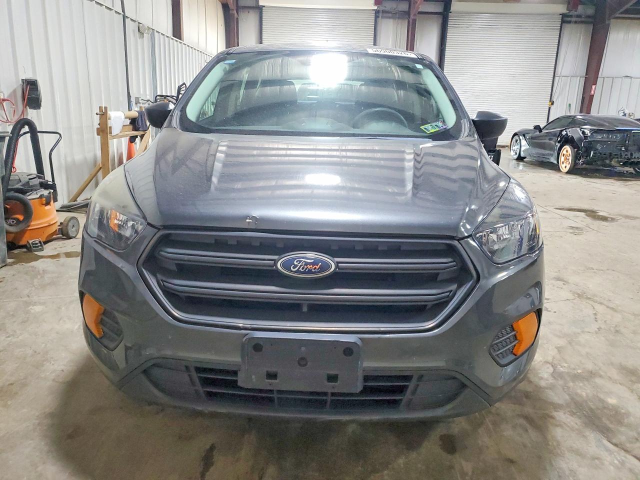 Ford Escape S