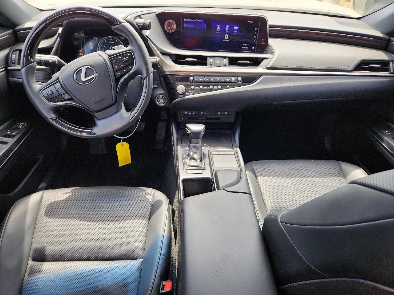 Lexus Es Base