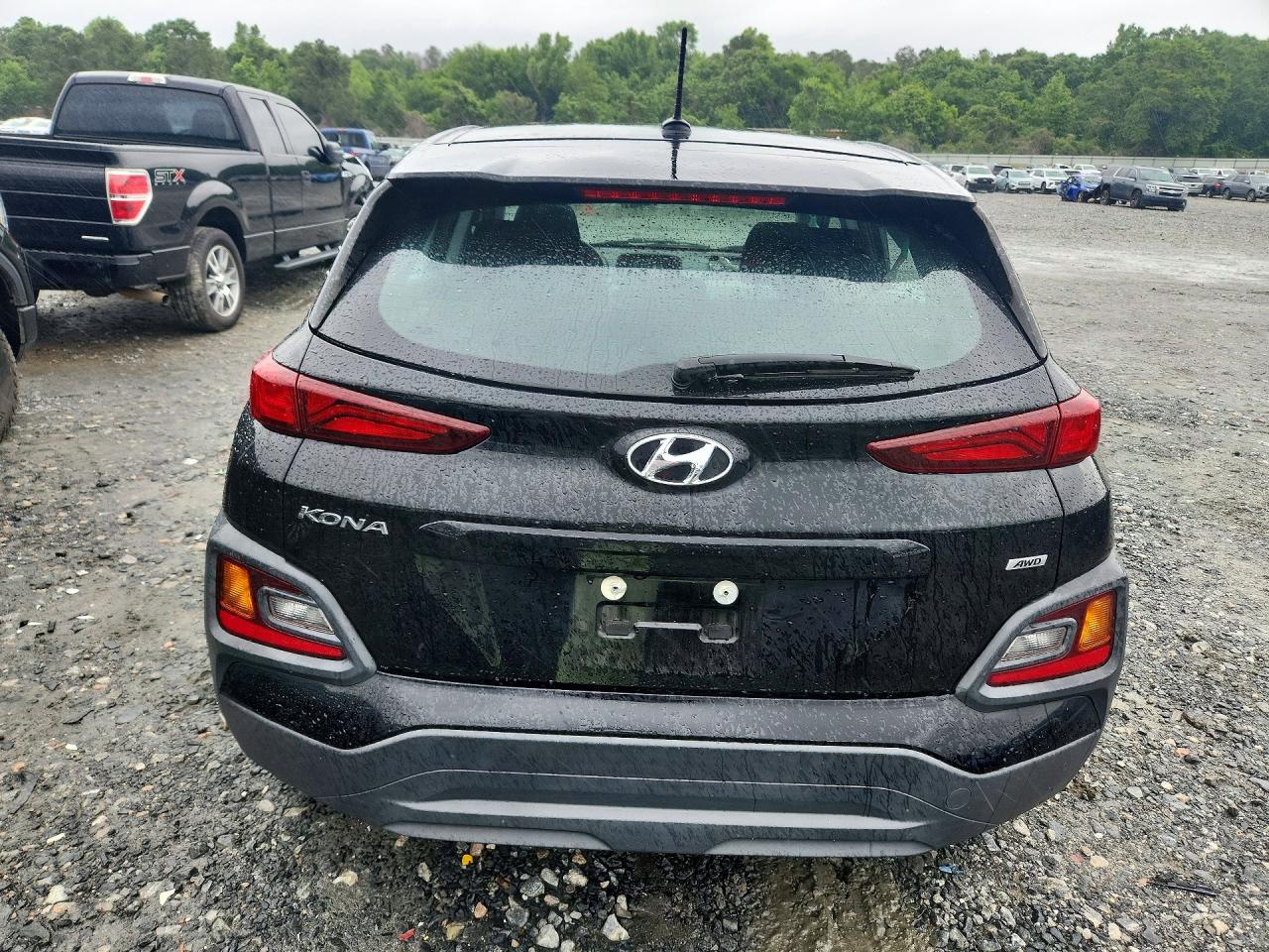 Hyundai KONA Se
