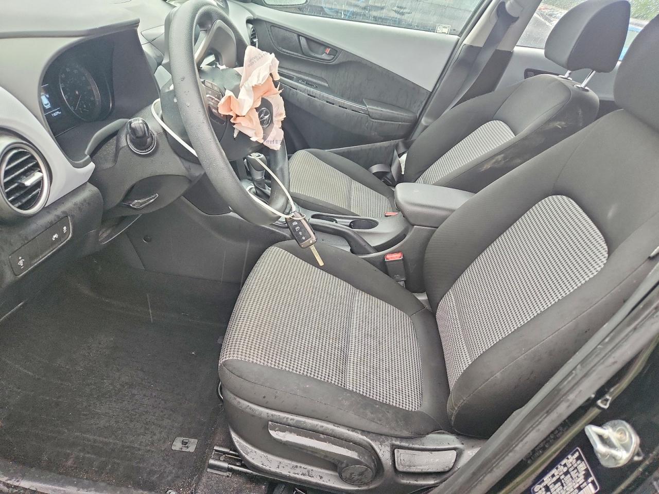 Hyundai KONA Se