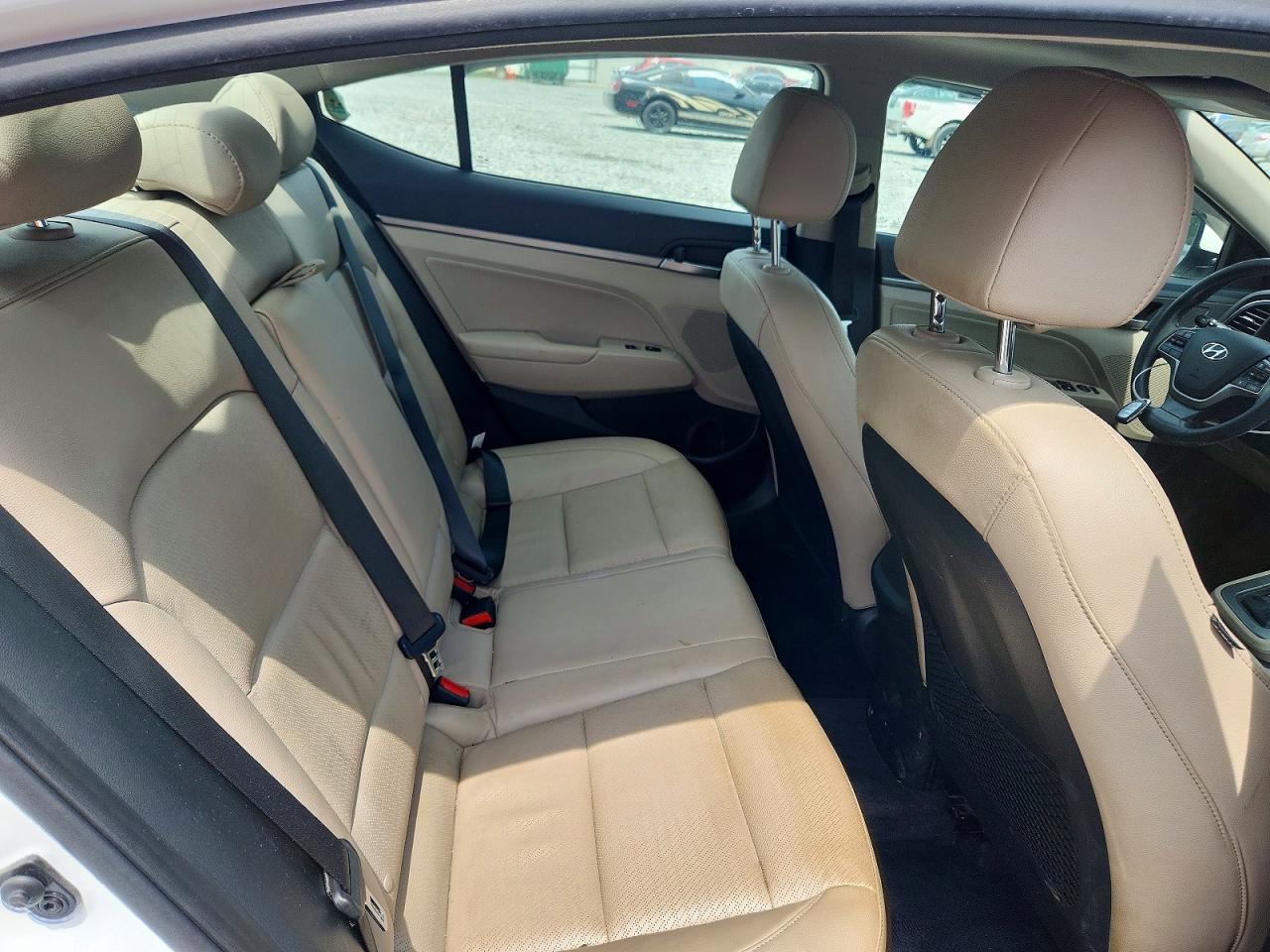 Hyundai ELANTRA Limited