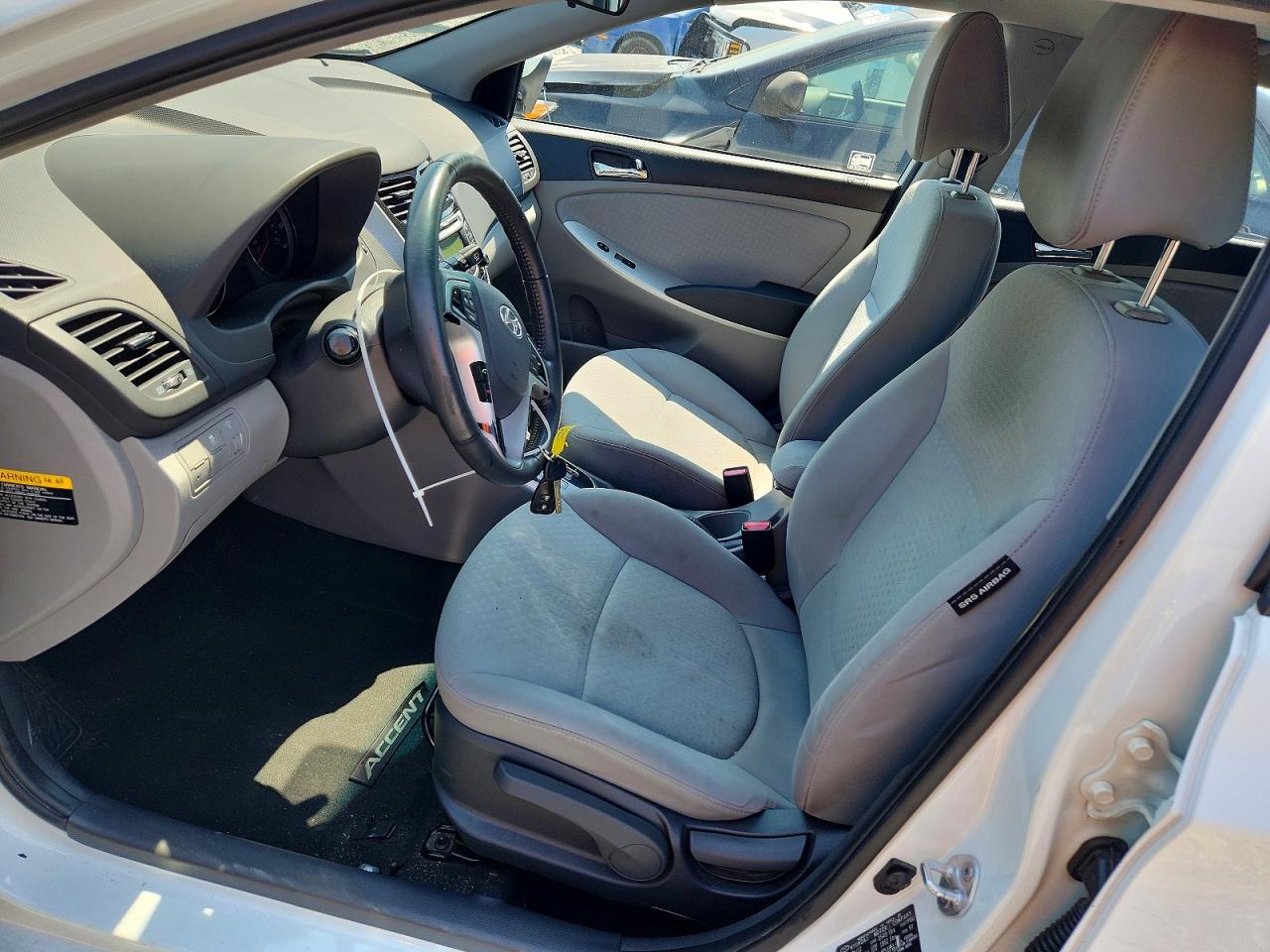 Hyundai ACCENT Se