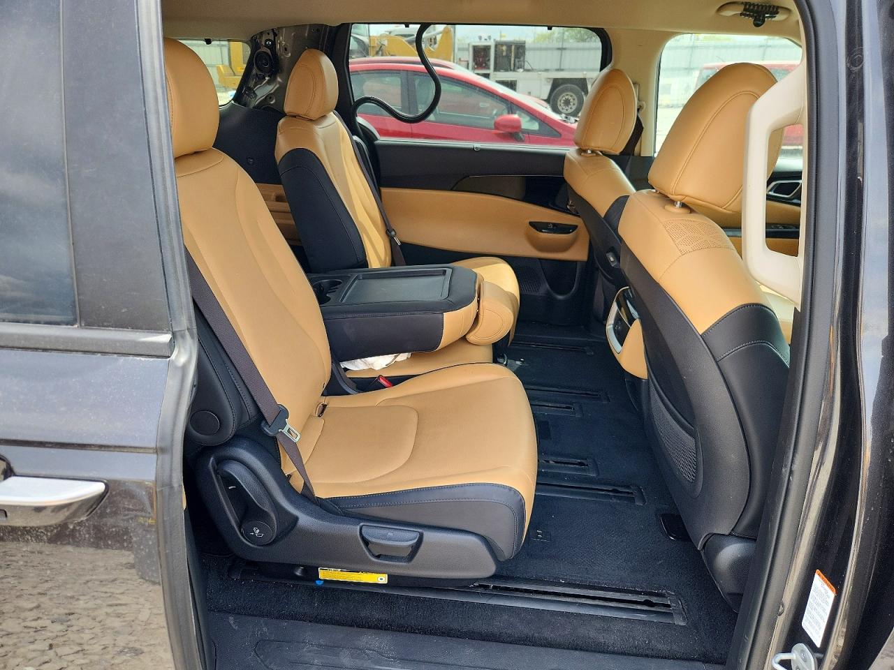 Kia Carnival Ex