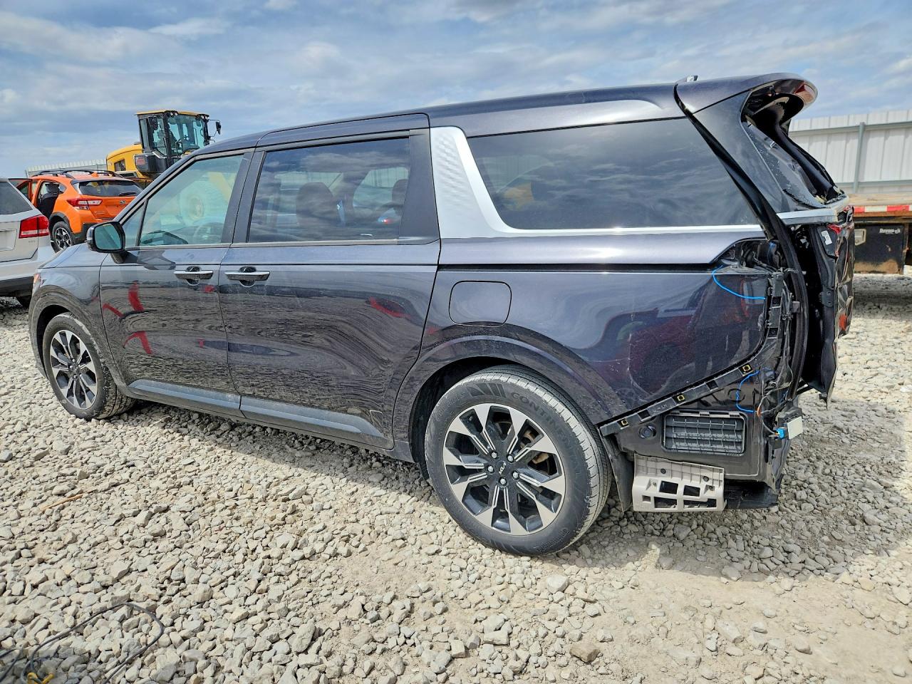 Kia Carnival Ex